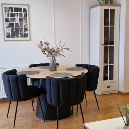Apartment Rose Sesvete Extérieur photo