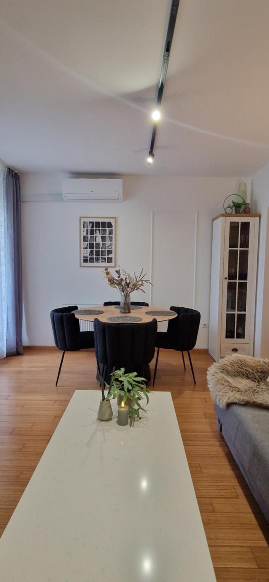 Apartment Rose Sesvete Extérieur photo